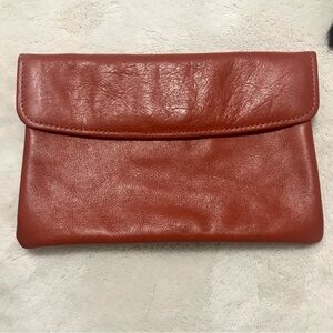 VINTAGE AMITY 70’s Genuine Cow-hide Leather Clutch